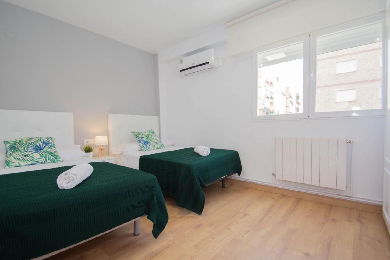 Apartamento Piso Estadio De Carmenes